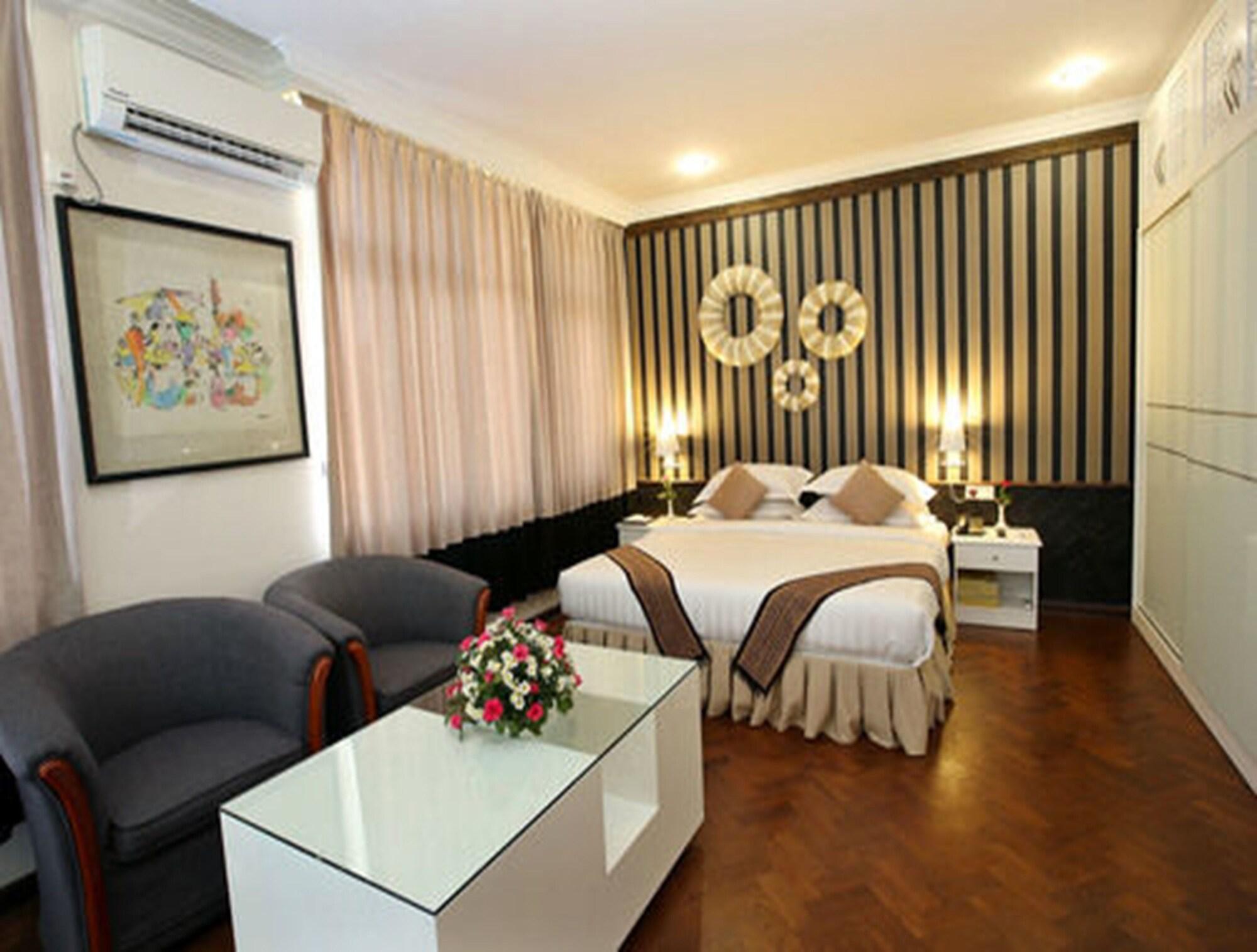 Mandalay City Hotel Exterior photo