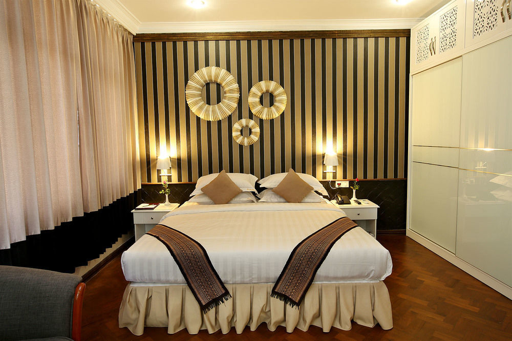 Mandalay City Hotel Exterior photo